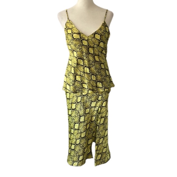 Socialite Snakeskin Yellow and Place Two Piece Set Skirt and Camisole - Picture 2 of 11